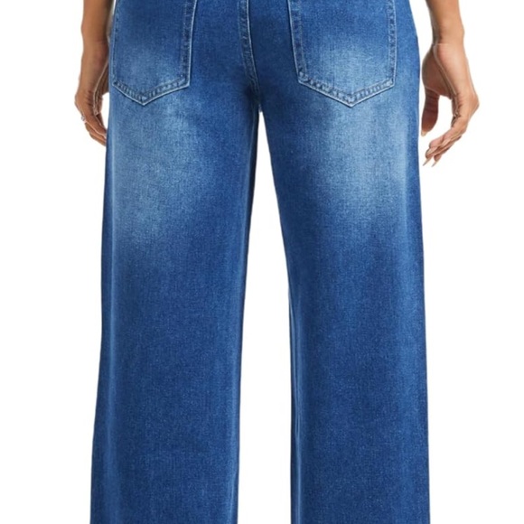 Blue Star-Embellished Flare Jeans - Picture 3 of 5